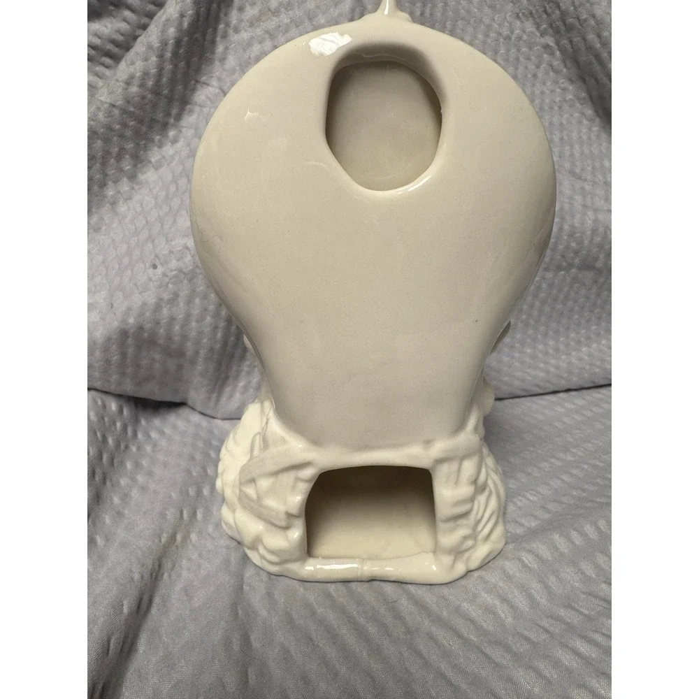 Vintage 2000 Ceramic Tea‎ Light Holder Nativity Scene